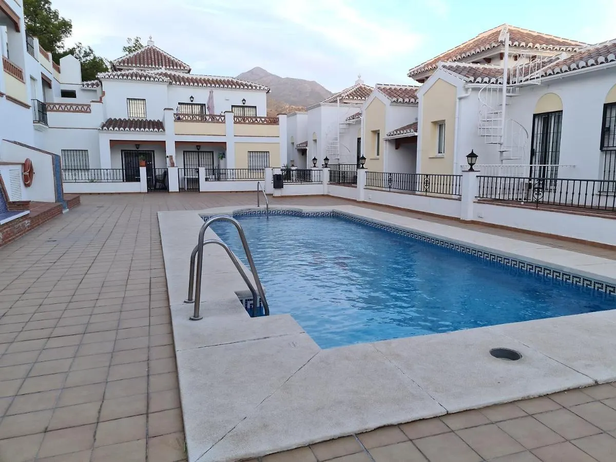Apartamento Bonito En Pinal Del Mar Nerja 0*,