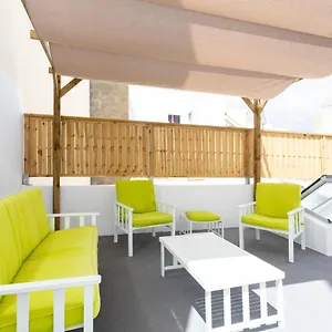 https://the-wave-house-el-medano.adeje-hotels.com